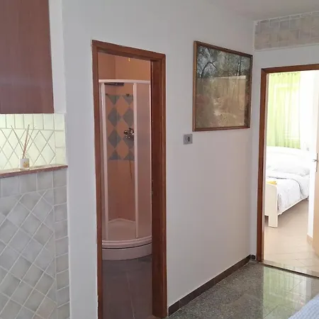 Apartment Aryan 1 *